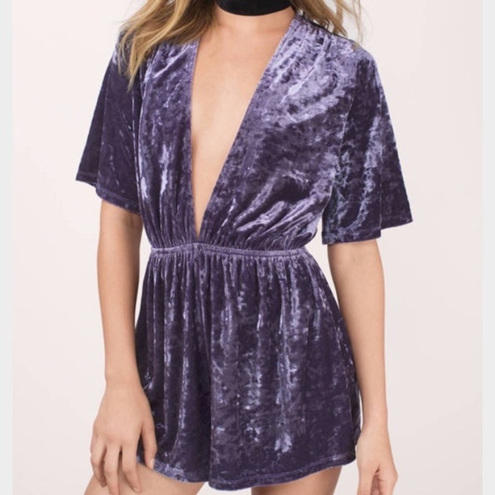 Tobi velvet plunging v short sleeve romper